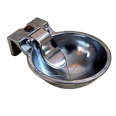 Recipiente metálico redondo com lingueta de metal polido