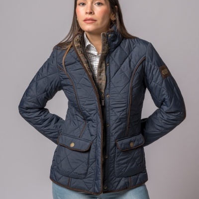 Casaco feminino acolchoado azul escuro com detalhes castanhos