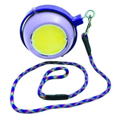 Trava retrátil redonda azul e roxa com cordão trançado colorido e gancho metálico