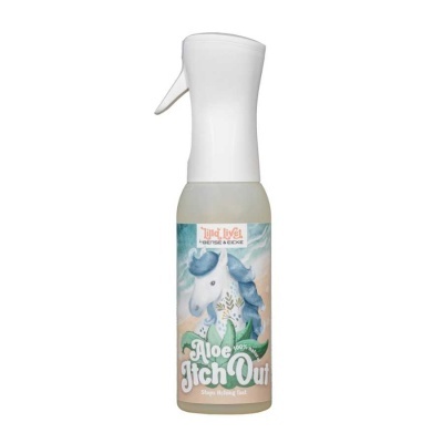 Frasco spray com rótulo de unicórnio e texto Aloe Itch Out