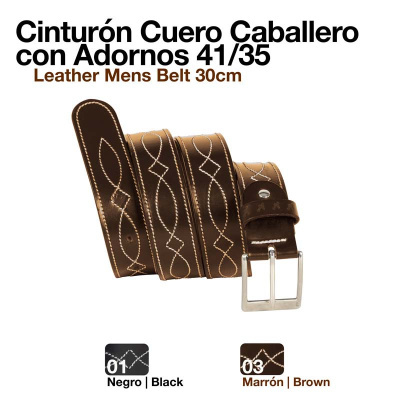 Cinto de couro castanho com adornos bordados e fivela metálica