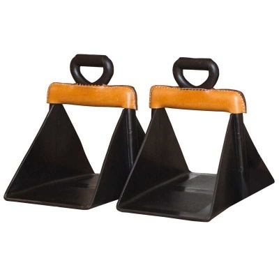 Apoios para flexões pretos com pegas de couro castanho e plástico preto.