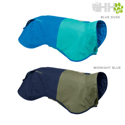 Dois casacos para cão em azul e verde com etiqueta RUFFWEAR