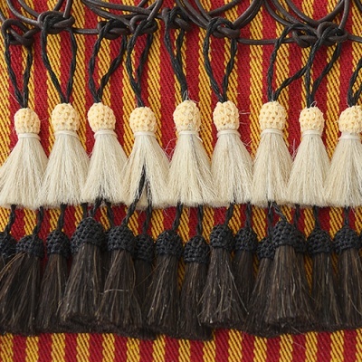 Franja de tecido listrado com franjas creme e castanho escuro