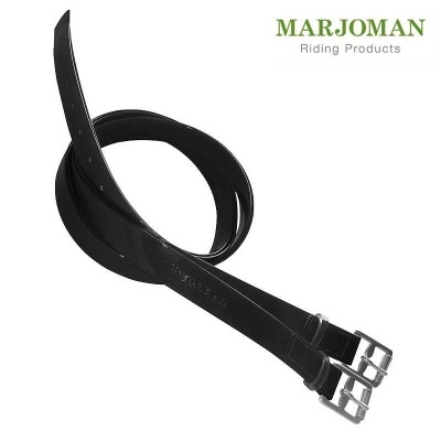 Cinta preta de couro para equitação com fivelas metálicas e marca MARJOMAN