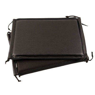 Duas carteiras pretas em pele com fechos de correr