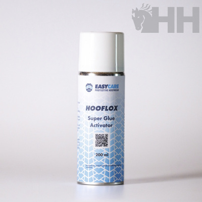 Frasco de 200 ml de ativador de super cola Hooflox da Easycare em fundo branco.