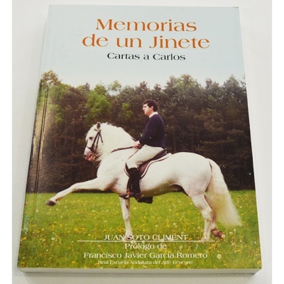 Capa do livro Memorias de un Jinete com homem a cavalo branco em campo verde