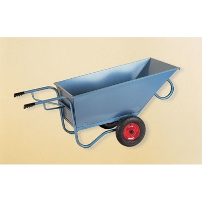 Carrinho de mão metálico azul com uma roda preta e vermelha