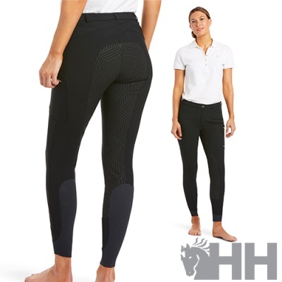 Calças pretas justas com padrão geométrico usadas por mulher