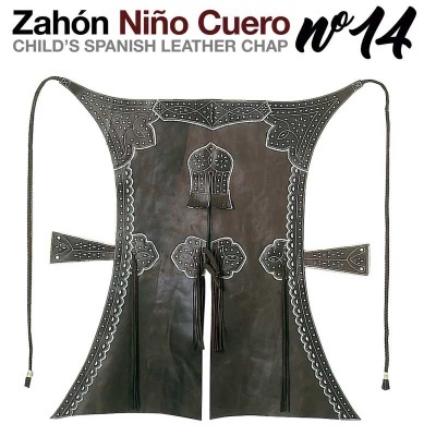 Chap de couro preto para criança com tachas prateadas e padrões decorativos