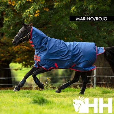 Manta azul marinho com detalhes vermelhos para cavalo em exterior