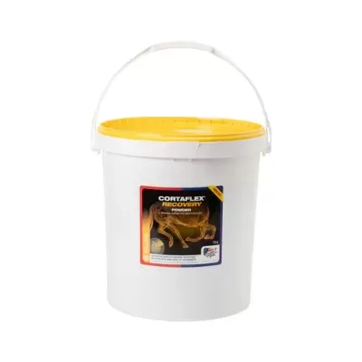 Pote branco com tampa amarela e etiqueta CORTAFLEX RECOVERY POWDER com imagem de cavalo