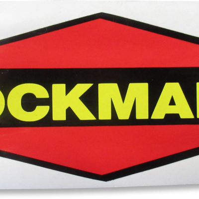 Etiqueta adesiva com texto BÖCKMANN em fundo vermelho e branco