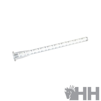 Parafuso metálico prateado texturizado com cabeça achatada sobre fundo branco