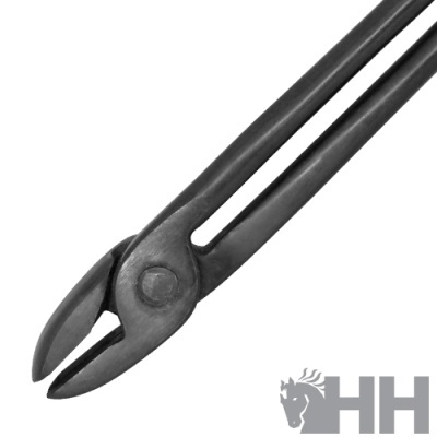 Alicate de corte metálico preto com cabo longo