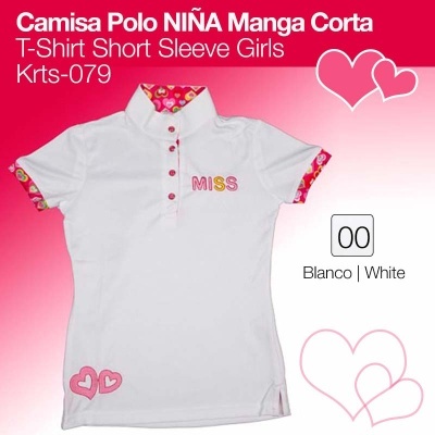 Camisa polo branca de manga curta para menina com detalhes em padrão de corações e texto MISS