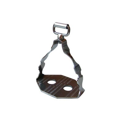 Estribo metálico prateado com base perfurada e duas aberturas circulares.