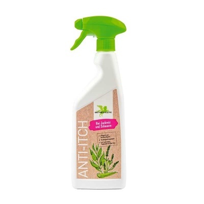 frasco de spray branco ANTI-ITCH com pulverizador verde e etiqueta com plantas