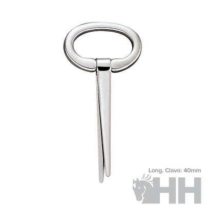 Chave metálica prateada com formato oval no topo e haste dupla