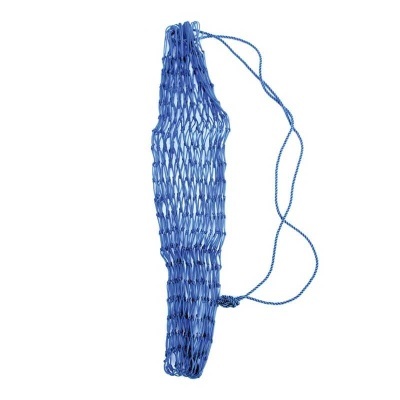 Rede azul para transportar botija de gás