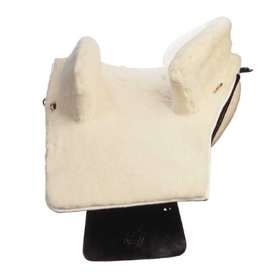 Sela de montar cavalo branca com base preta