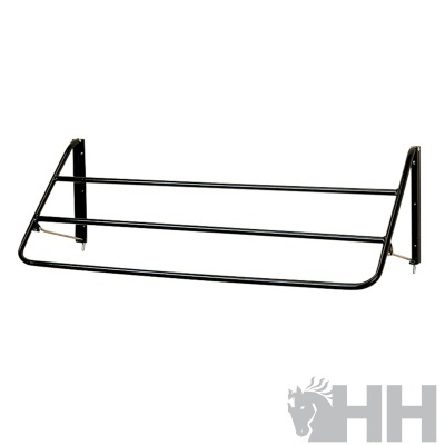 Estendal de parede em metal preto com três barras horizontais