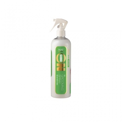 Frasco branco de spray de condicionador para cavalos NAF OH SHINE