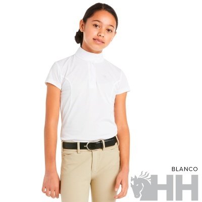 Camisola branca de manga curta para criança com gola alta e botão