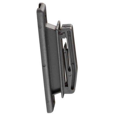 Suporte preto de plástico com partes móveis para fixação