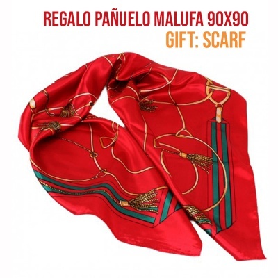 Lenço vermelho com padrão dourado e verde sobre fundo branco