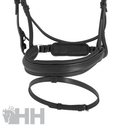 Cabresto de cavalo em couro preto com acolchoamento