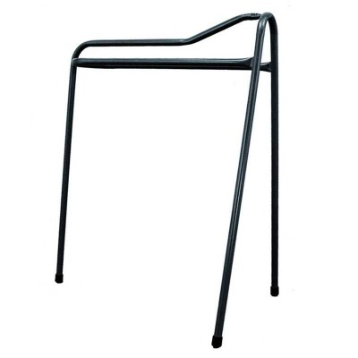 Estrutura metálica preta com quatro pernas