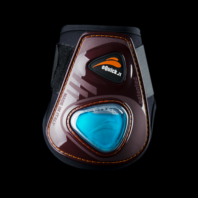 Protetor eQuick.it castanho com painel azul e costuras laranja em fundo preto