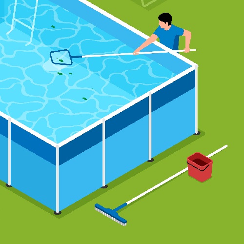 Água da piscina está verde e agora? Piscina acima do solo azul com homem a limpar folhas com rede e ferramentas ao lado na relva