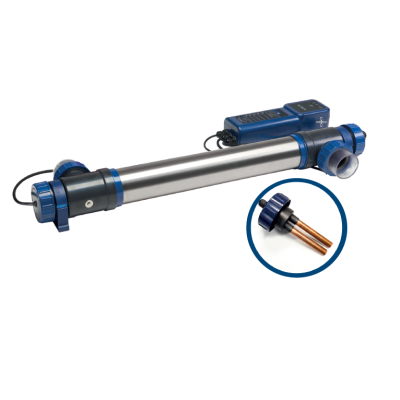 Aquecedor de água cilíndrico em metal prateado com extremidades azuis e detalhes de cobre