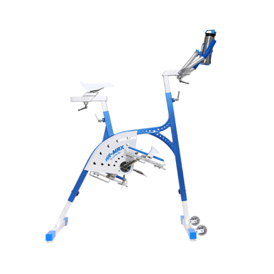 Bicicleta de spinning azul e branca com assento branco e suporte para garrafa