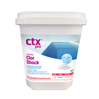 Embalagem branca de produto Clor Shock com imagem de piscina e texto