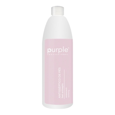 Frasco de plástico branco com rótulo rosa de antisséptico para pés