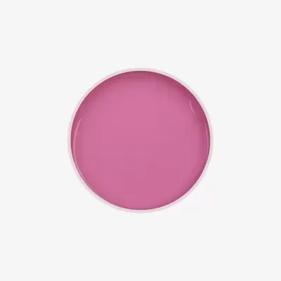 Pote aberto com tinta cor de rosa