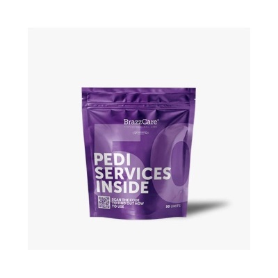 Pacote roxo de material plástico com fecho zip e texto branco BrazzCare Pedi Services Inside