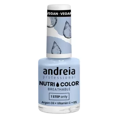 Frasco de verniz de unhas azul claro Andreia Nutri Color com tampa branca e texto VEGAN