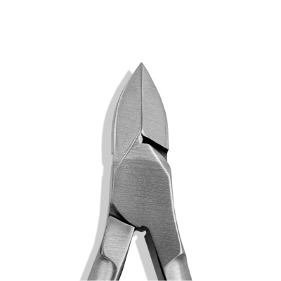 Alicate cortador de metal com acabamento escovado prateado