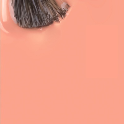 Pincel de maquilhagem molhado com líquido rosa salmão