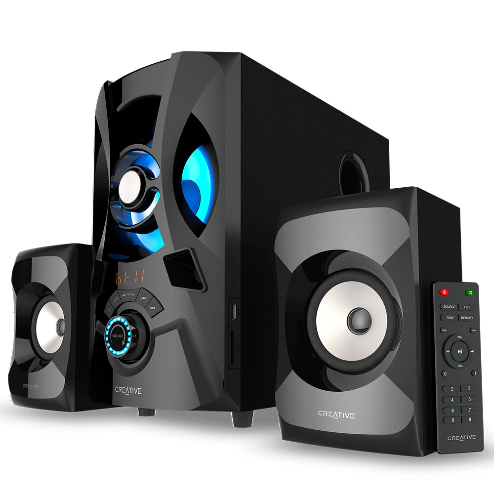 Sistema de som Creative com subwoofer e dois altifalantes pretos, luz azul e controlo remoto.