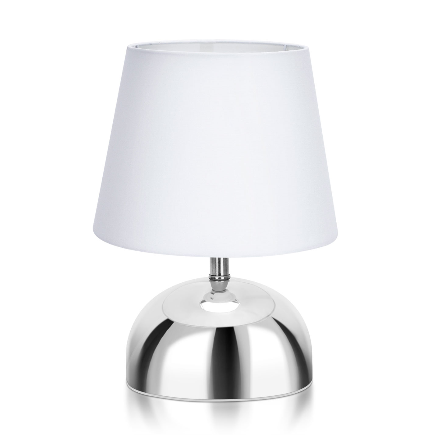 Lâmpada de mesa com base metálica prateada e abajur branco