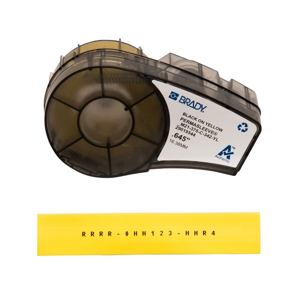 Rolo de fita para rotuladora preta sobre amarelo com código e corpo de plástico translúcido