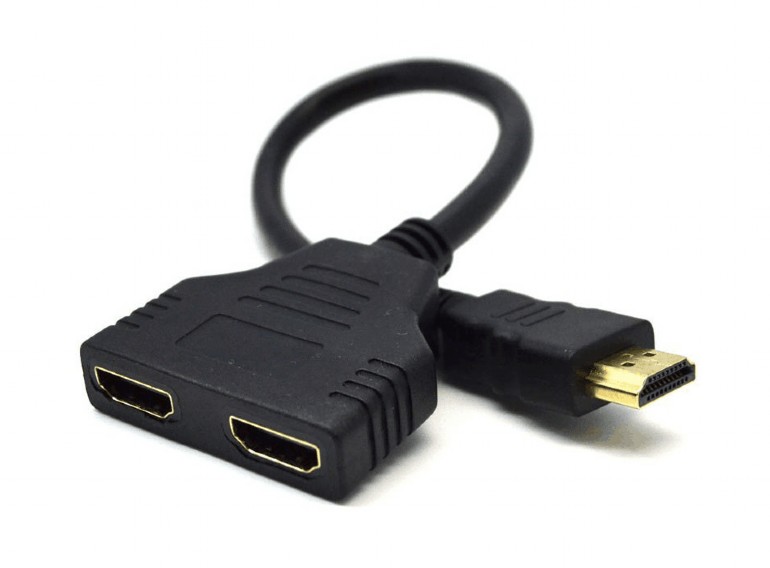 Adaptador HDMI preto com um conector macho e duas portas fêmeas