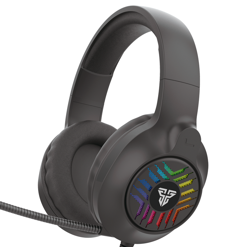 Auriculares over-ear negros com padrão colorido e logotipo branco