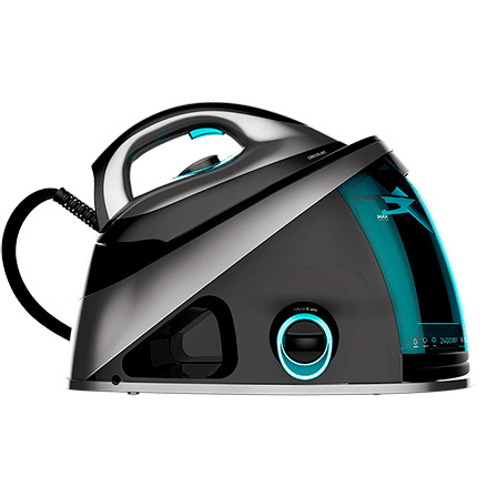 Ferro de engomar preto e cinza com detalhes azuis translúcidos e reservatório de água